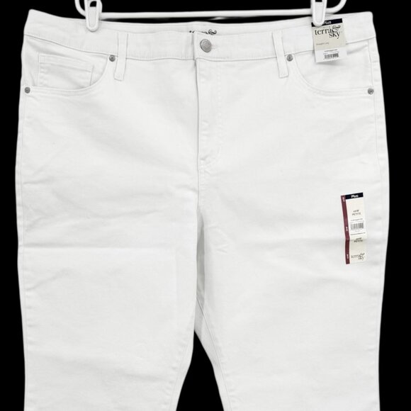 NWT Terra & Sky Womens Straight High Rise Stretch White Denim Jeans Plus Sz 20WP - Picture 3 of 9